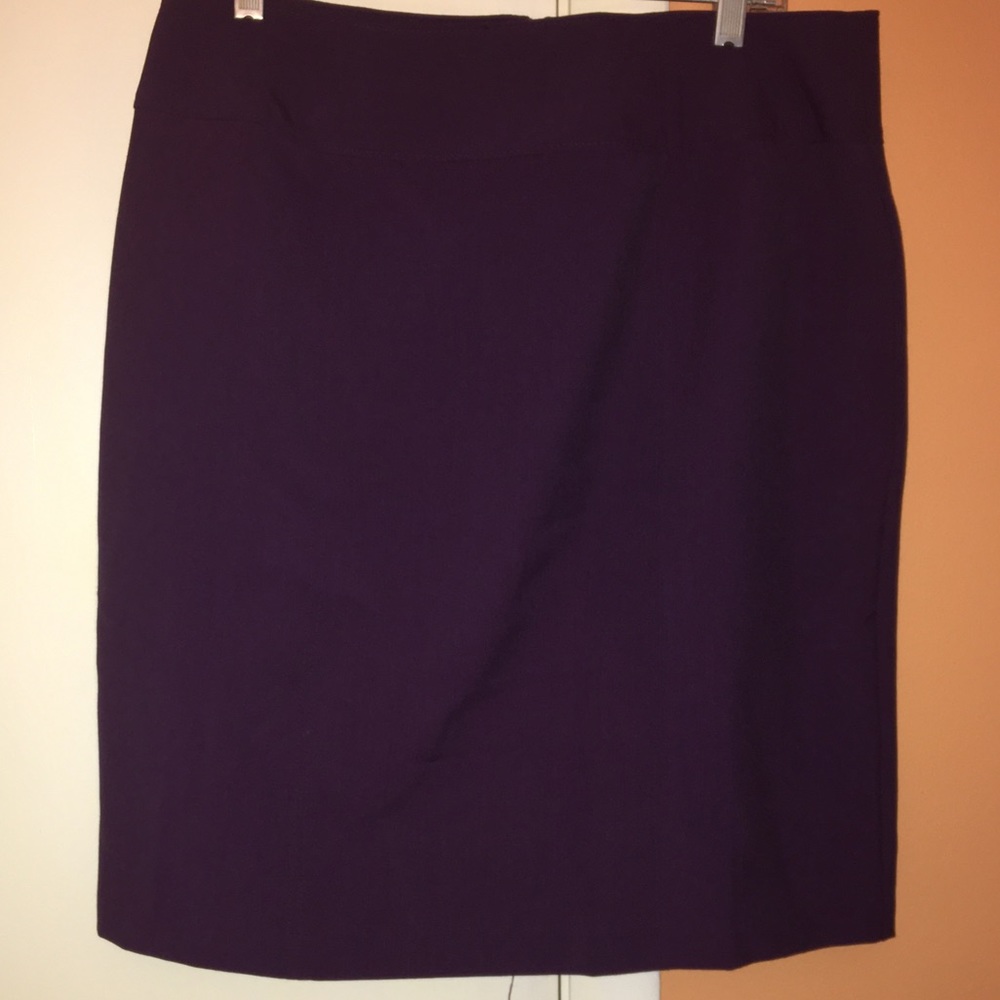 Pencil skirt